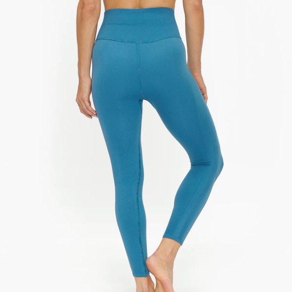 FREE PEOPLE Movement Free Throw Leggings - Picture 3 of 6